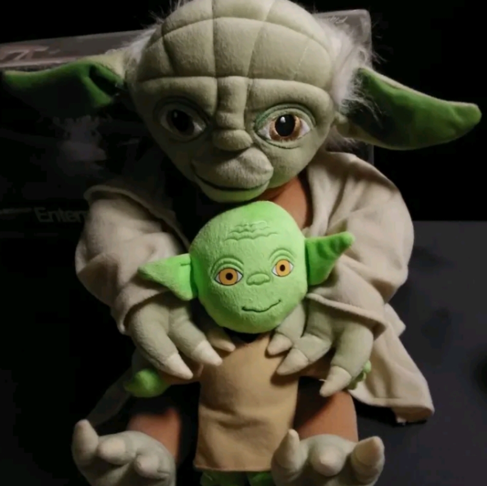 Yoda plush duo